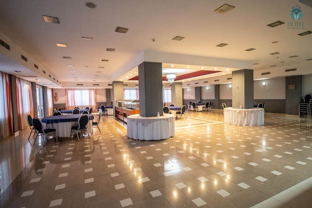 Hotel Ath Al Medina Wellness Екстериор снимка